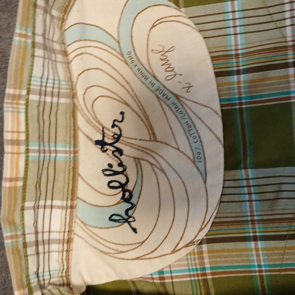 Hollister Olive Plaid Casual women's XL Snap Button Long Sleeve Shirt. - Picture 4 of 4